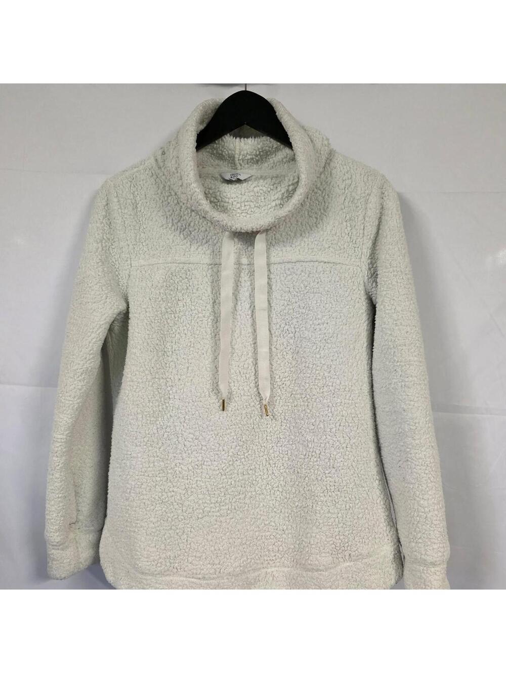 Crown & Ivy Women's Cream and Tan Sweatshirt
